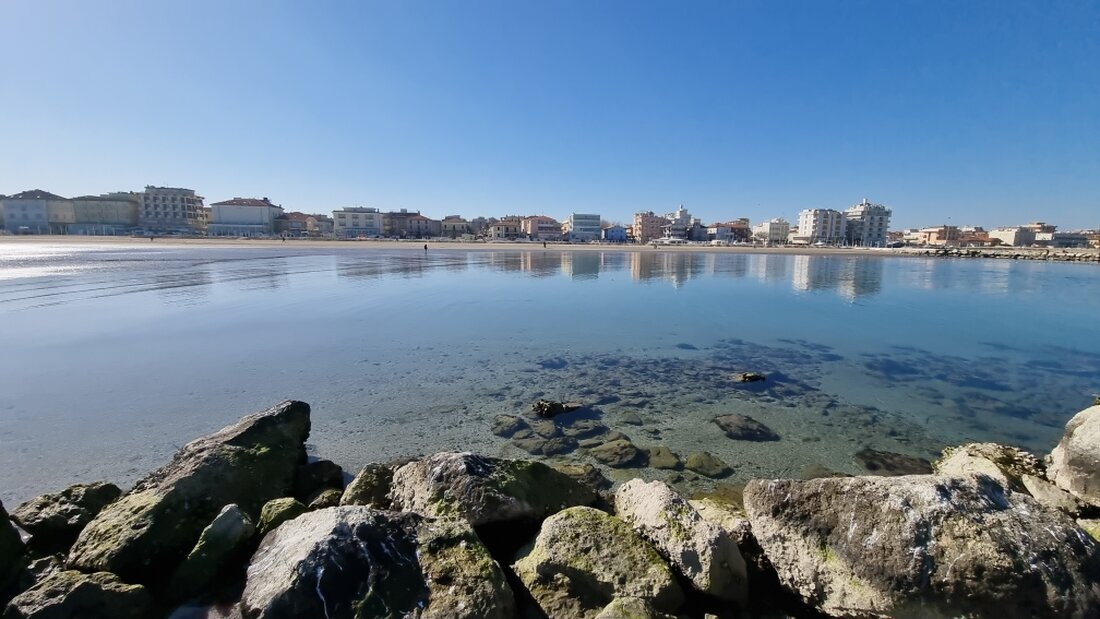 Visuale dell'hotel dal mare Visuale dell'hotel dal mare