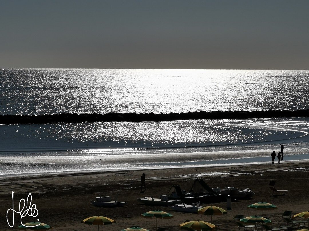 La spiaggia La spiaggia